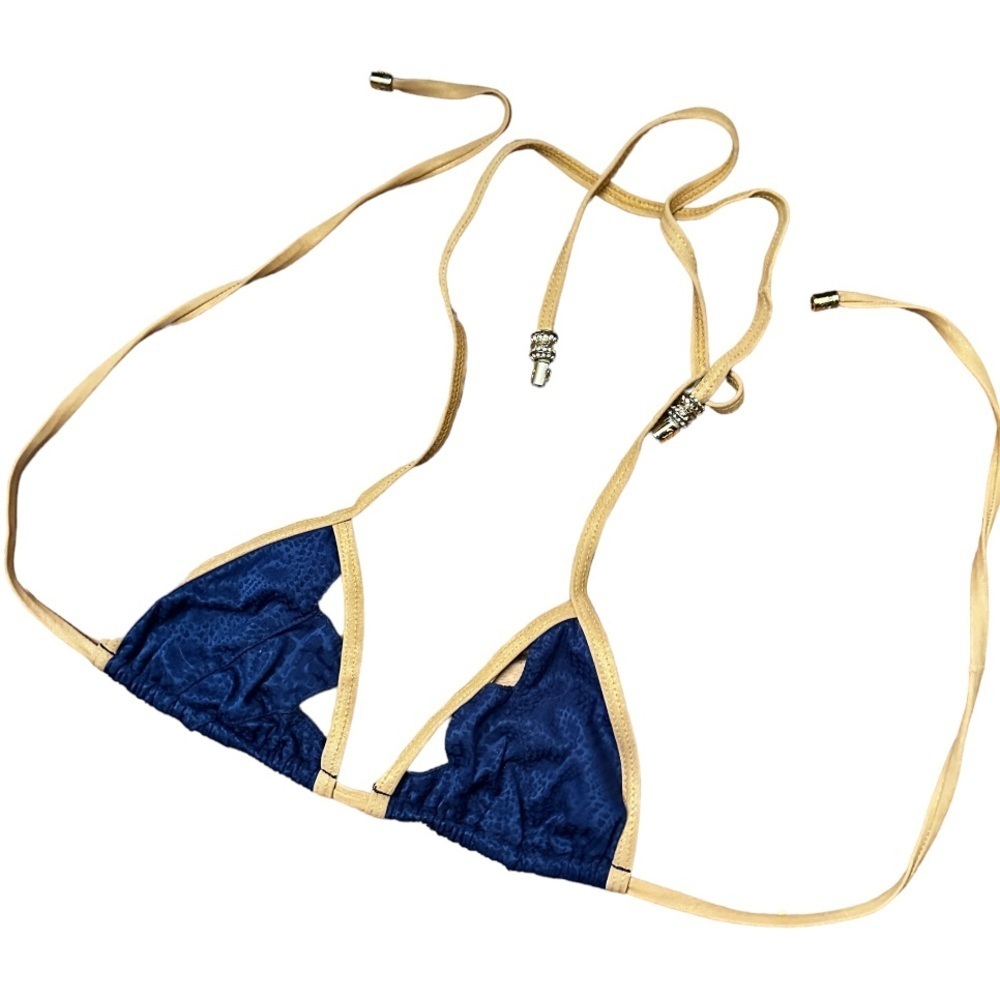 Beach Bunny Bikiniโ Top